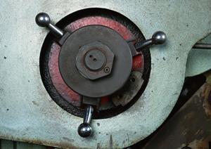 ゴムなどをストレスなくスライスが可能