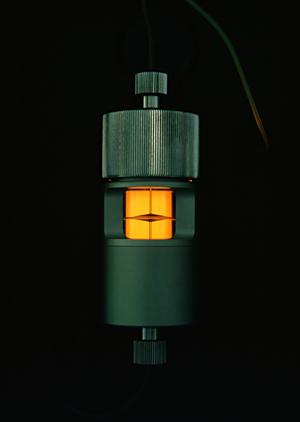 屋外用看板はデジタルサイネージを